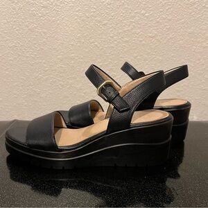 Naturalizer Black wedge Sandals 8.5